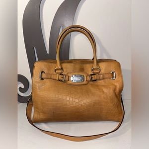 *MICHAEL KORS* Large Light Brown Croc Pattern Embossed Leather Hamilton Purse